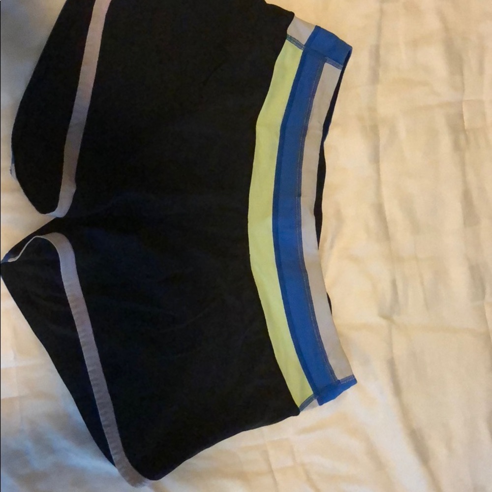Lululemon shorts size 10